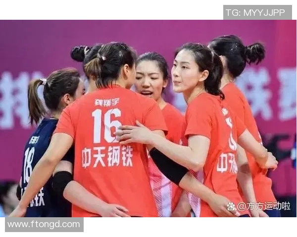 南京网球队以70分领跑冠军赛积分榜展现强劲实力和团队合作精神