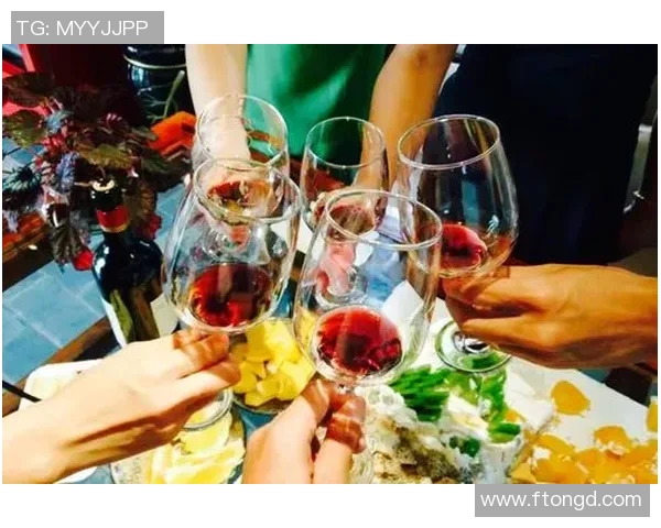 足球明星与美女的浪漫邂逅精彩瞬间视频大揭秘